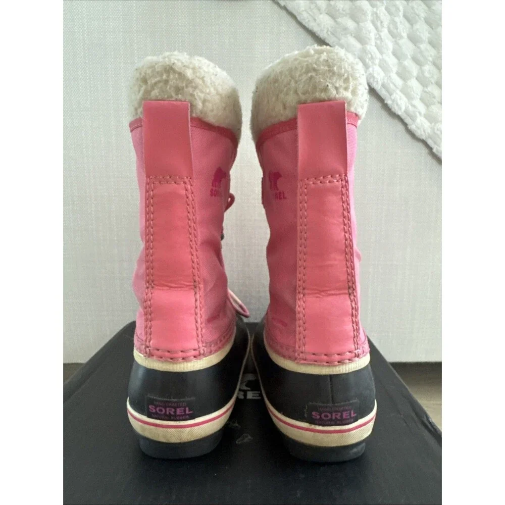 Sorel Girls Snow Boots Yoot Pac Nylon boot Mid-calf Lollipop/Pink Glo. Size 3